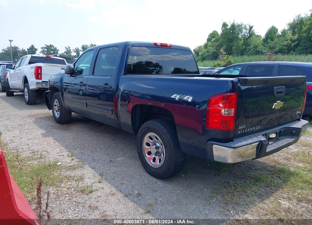 2011 CHEVROLET SILVERADO 1500 LT VIN: 3GCPKSEA8BG334216