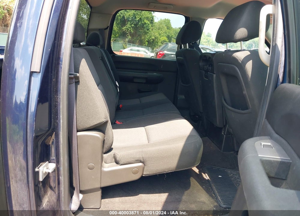 2011 CHEVROLET SILVERADO 1500 LT VIN: 3GCPKSEA8BG334216