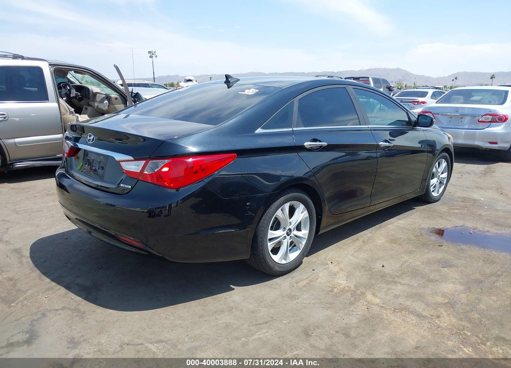 2011 HYUNDAI SONATA LIMITED VIN: 5NPEC4AC2BH218900