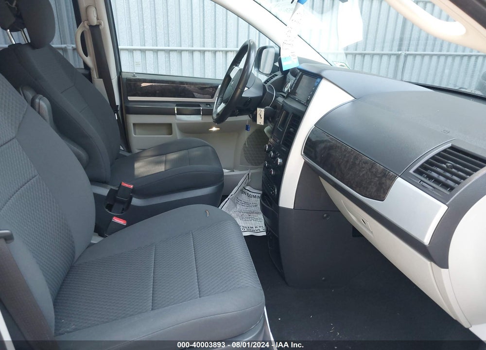 2010 DODGE GRAND CARAVAN SXT VIN: 2D4RN5D14AR487691