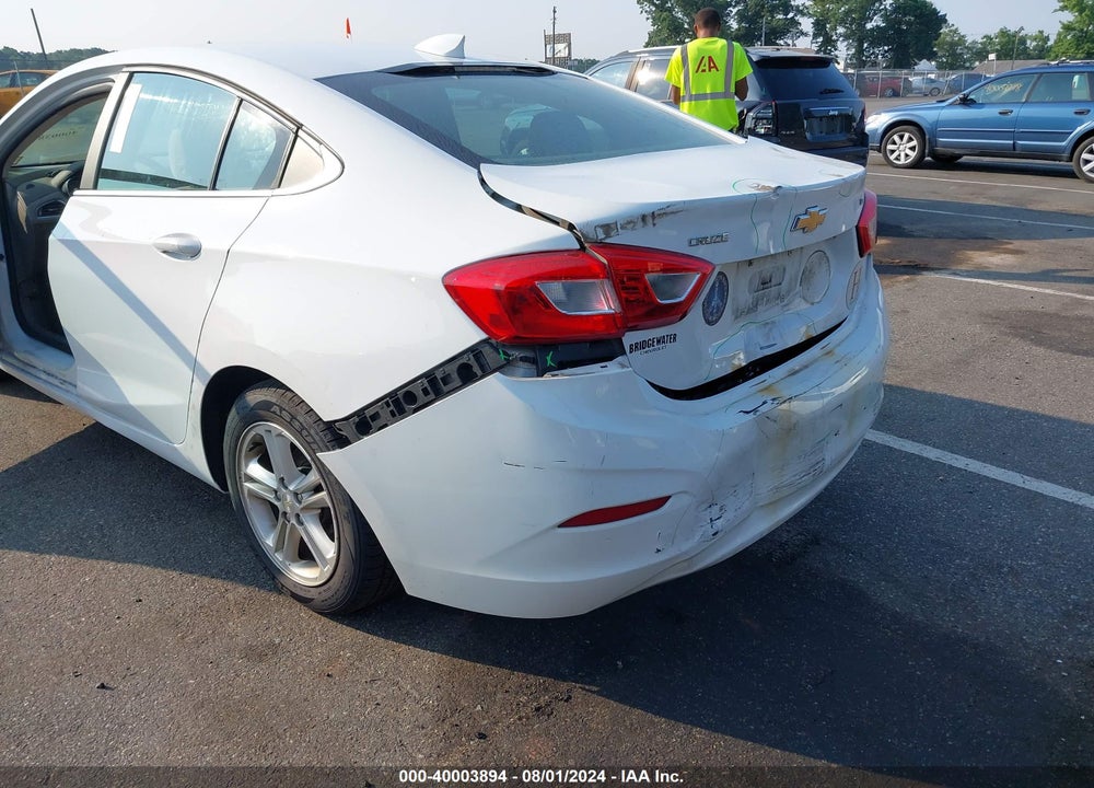 2017 CHEVROLET CRUZE LT AUTO VIN: 1G1BE5SM4H7108608