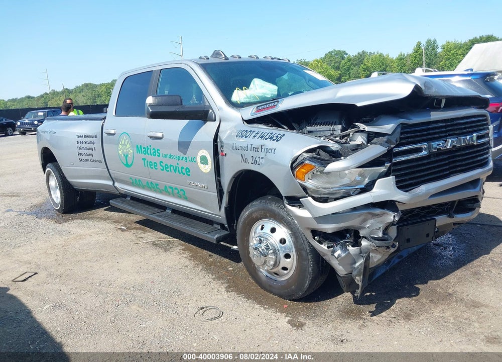 2021 RAM 3500 BIG HORN  4X4 8' BOX VIN: 3C63RRHL9MG640593