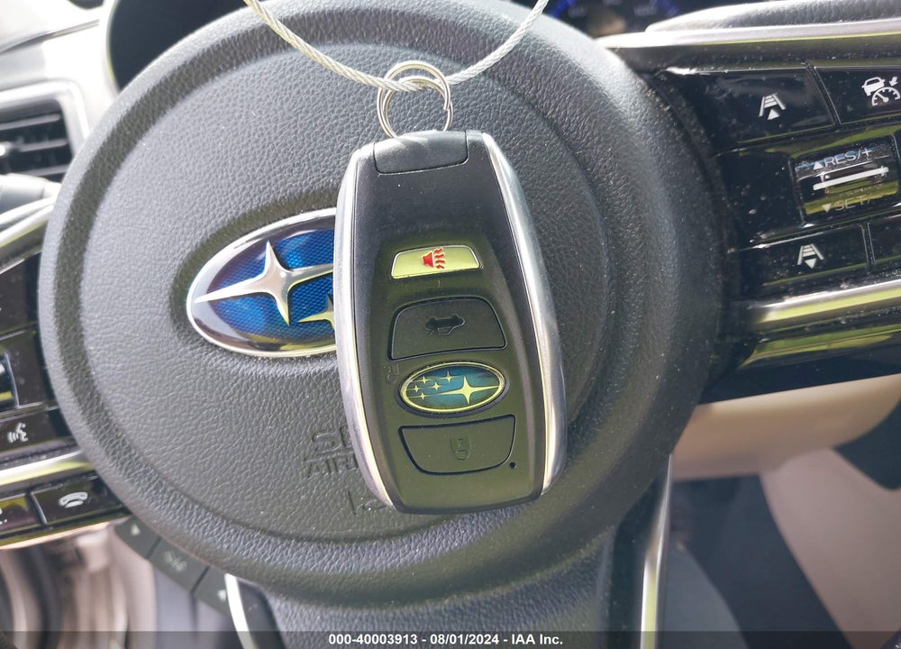 2018 SUBARU LEGACY 2.5I LIMITED VIN: 4S3BNAN63J3045821