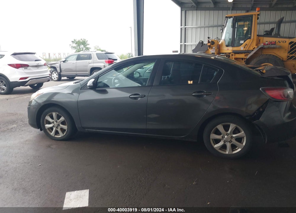 2011 MAZDA 3 VIN: JM1BL1VF7B1378316