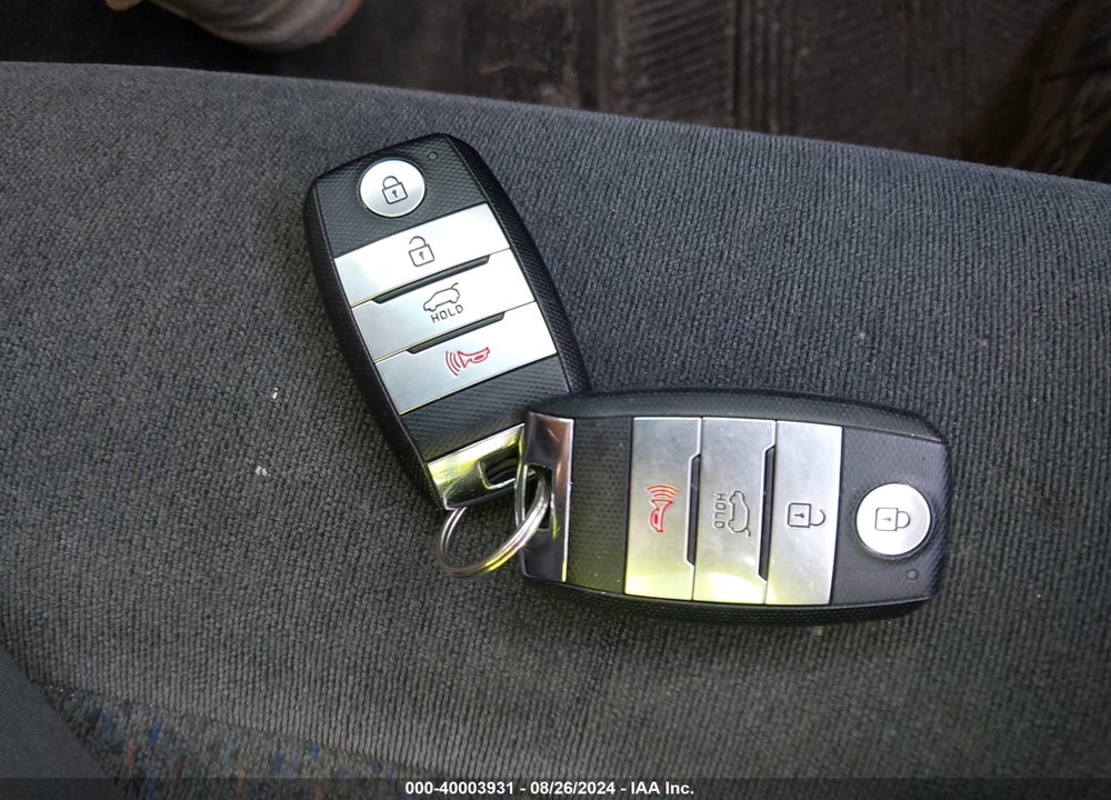 2017 KIA NIRO TOURING VIN: KNDCE3LC9H5051484