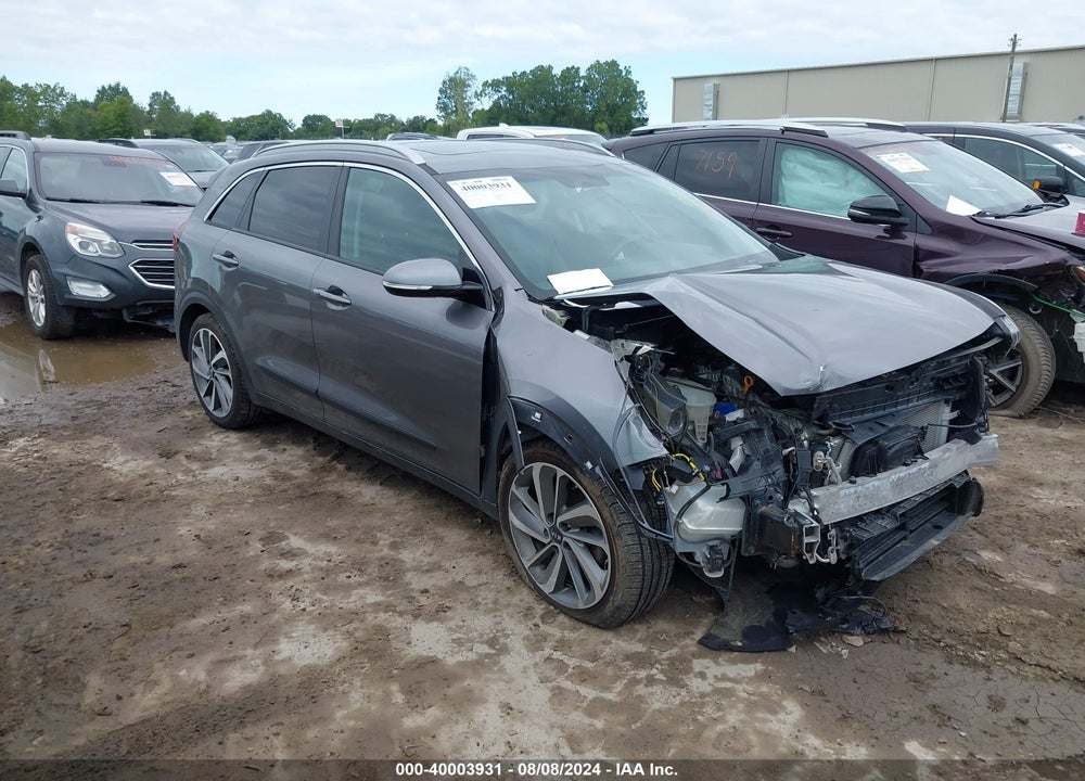 2017 KIA NIRO TOURING VIN: KNDCE3LC9H5051484