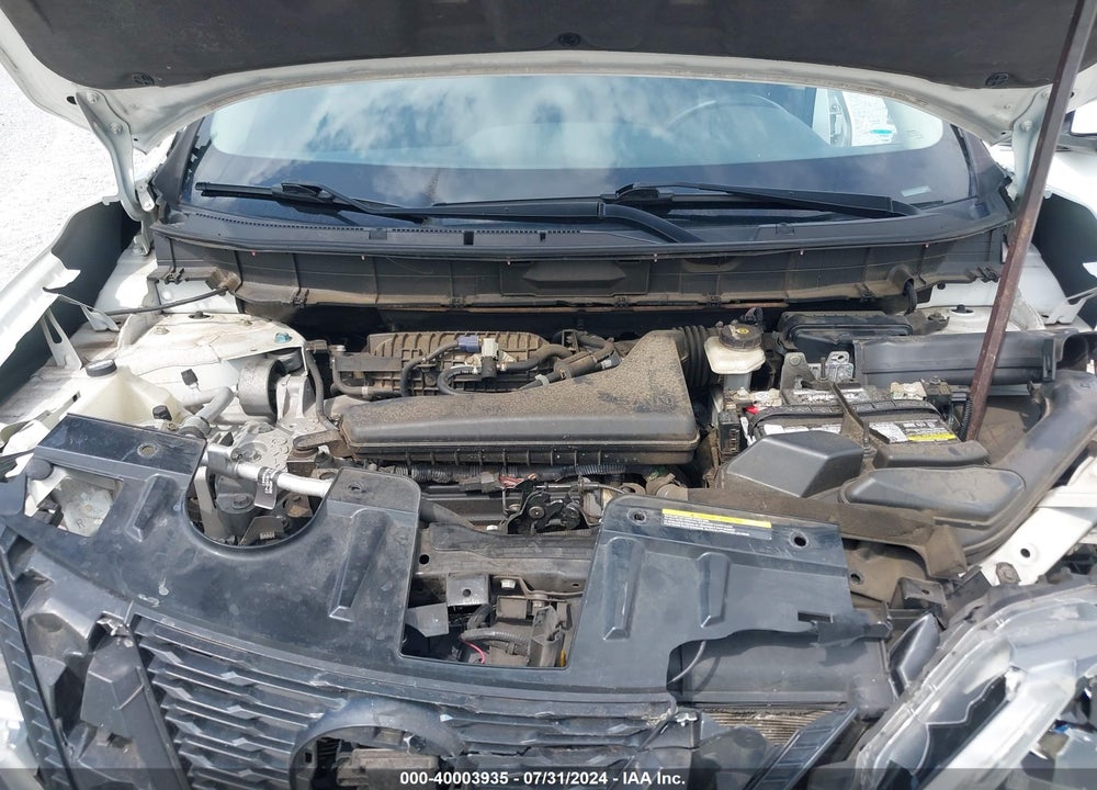2018 NISSAN ROGUE S VIN: 5N1AT2MT4JC755725
