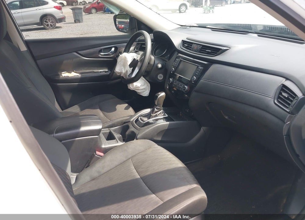 2018 NISSAN ROGUE S VIN: 5N1AT2MT4JC755725