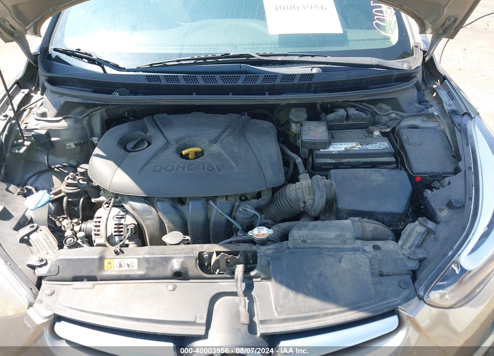 2014 HYUNDAI ELANTRA VIN: 5NPDH4AE8EH488863
