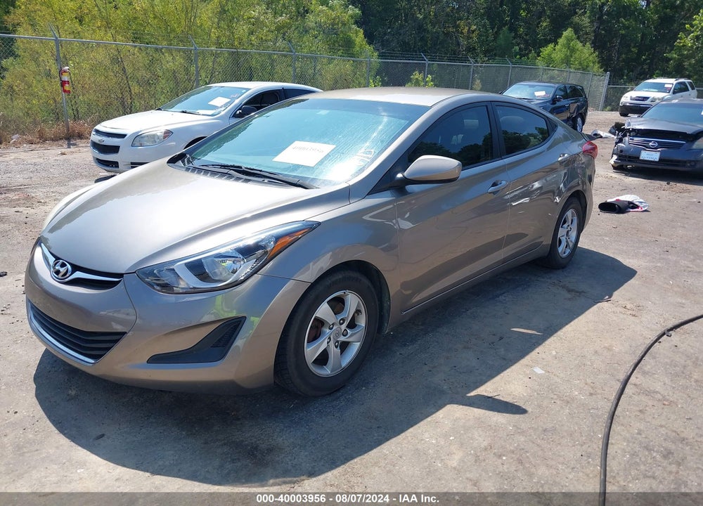 2014 HYUNDAI ELANTRA VIN: 5NPDH4AE8EH488863