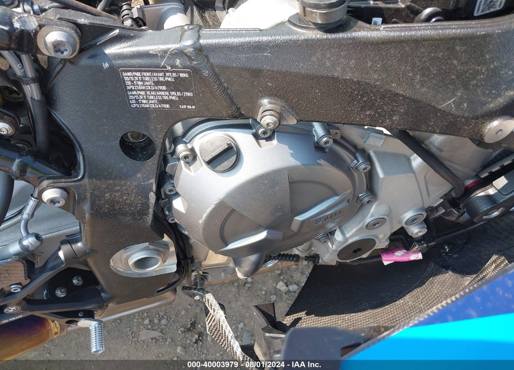 2024 BMW M 1000 RR VIN: WB10P0304R6J56671