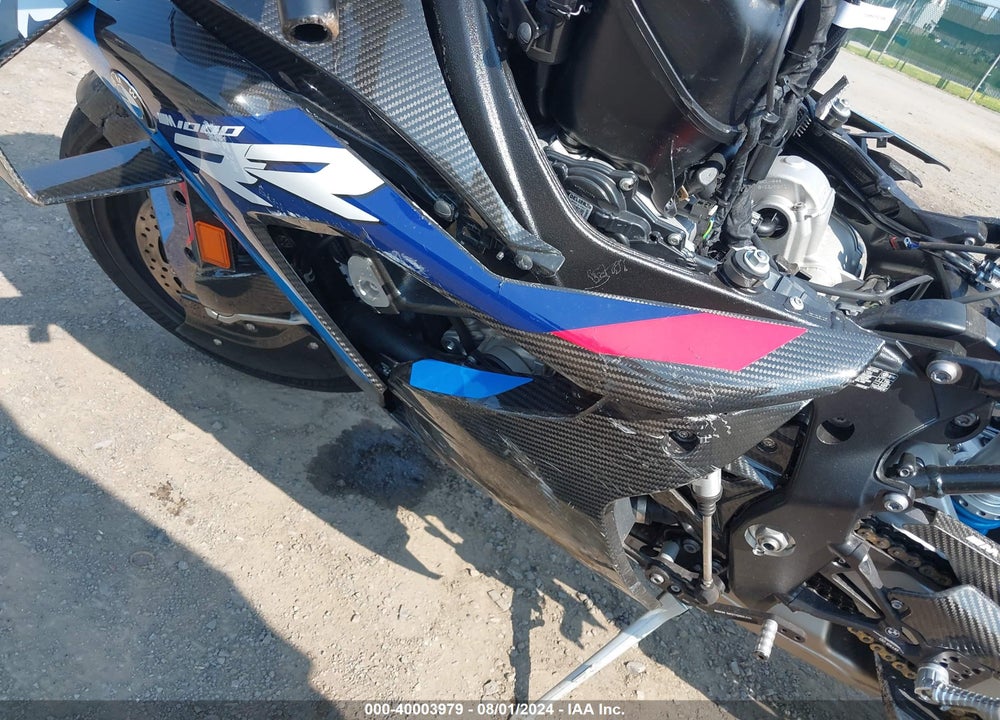 2024 BMW M 1000 RR VIN: WB10P0304R6J56671