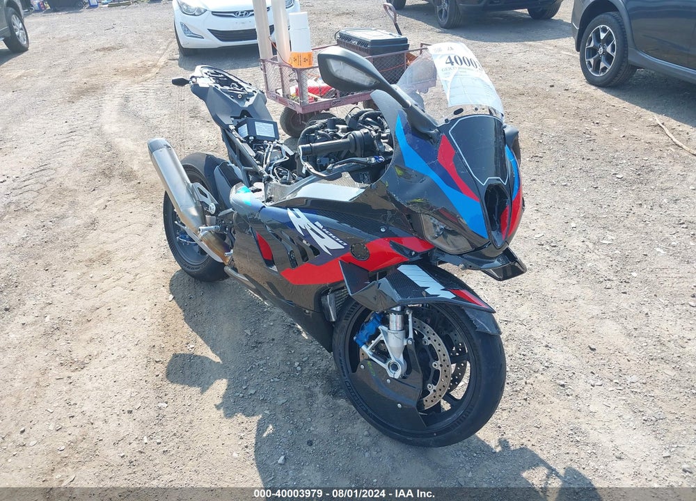 2024 BMW M 1000 RR VIN: WB10P0304R6J56671