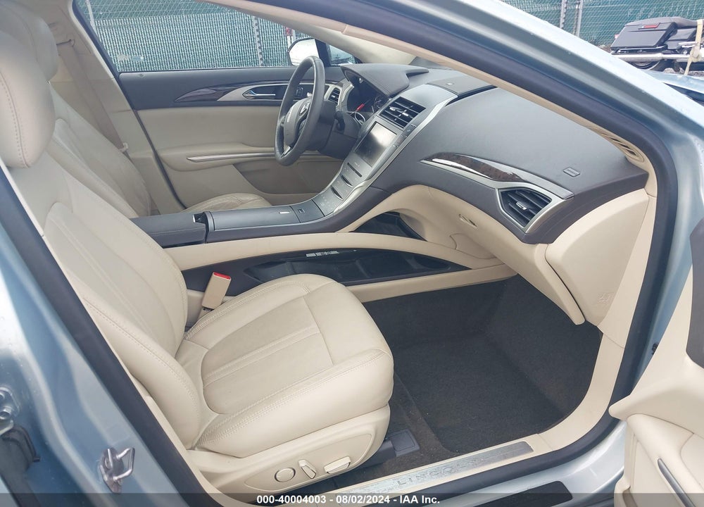 2014 LINCOLN MKZ HYBRID VIN: 3LN6L2LU4ER817339