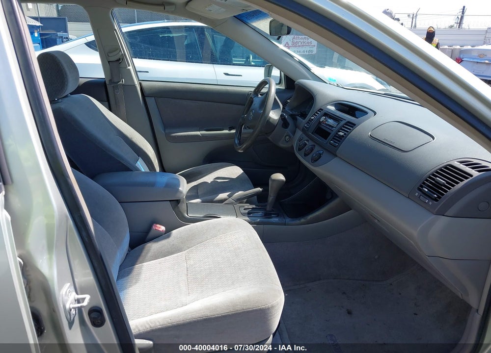 2004 TOYOTA CAMRY LE VIN: JTDBE32K840272344