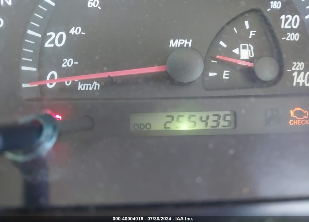 2004 TOYOTA CAMRY LE VIN: JTDBE32K840272344