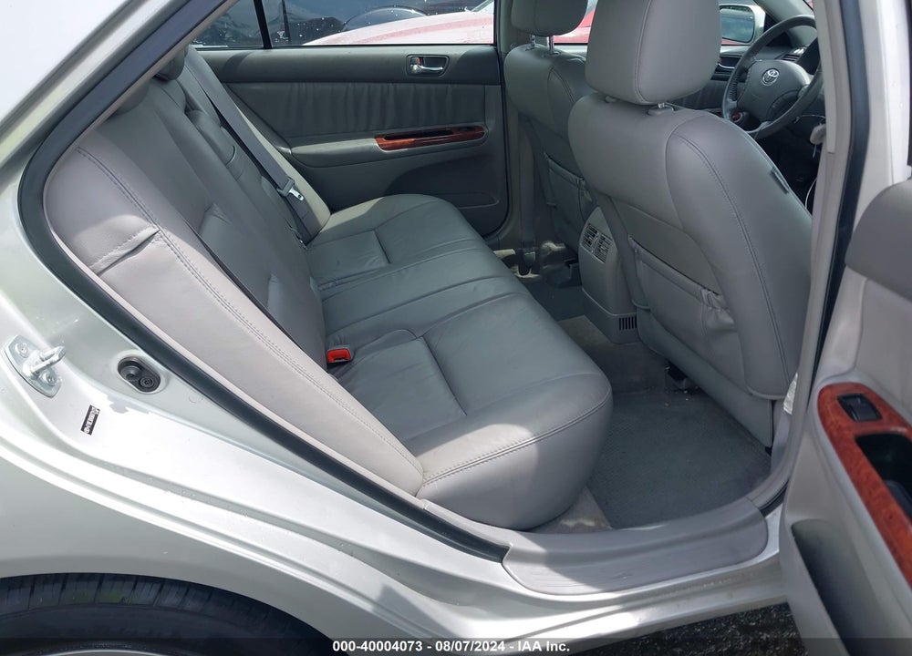 2006 TOYOTA CAMRY XLE VIN: 4T1BE30K06U724135