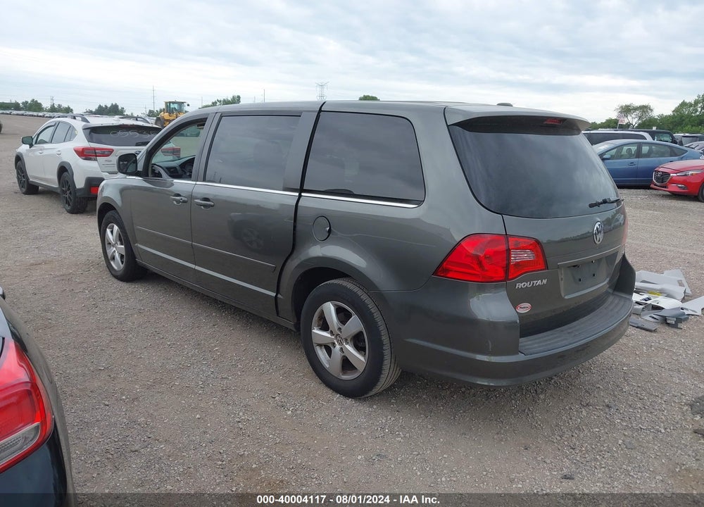 2010 VOLKSWAGEN ROUTAN VIN: 2V4RW5DX0AR245842