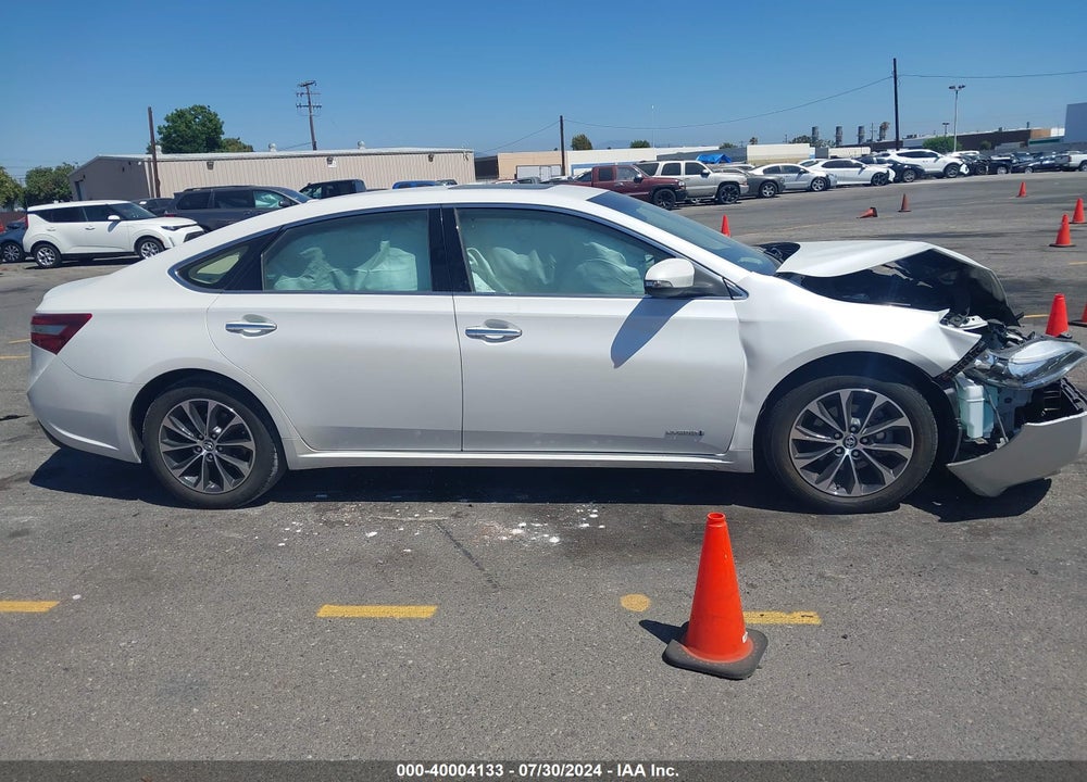 2016 TOYOTA AVALON HYBRID XLE VIN: 4T1BD1EB8GU051726