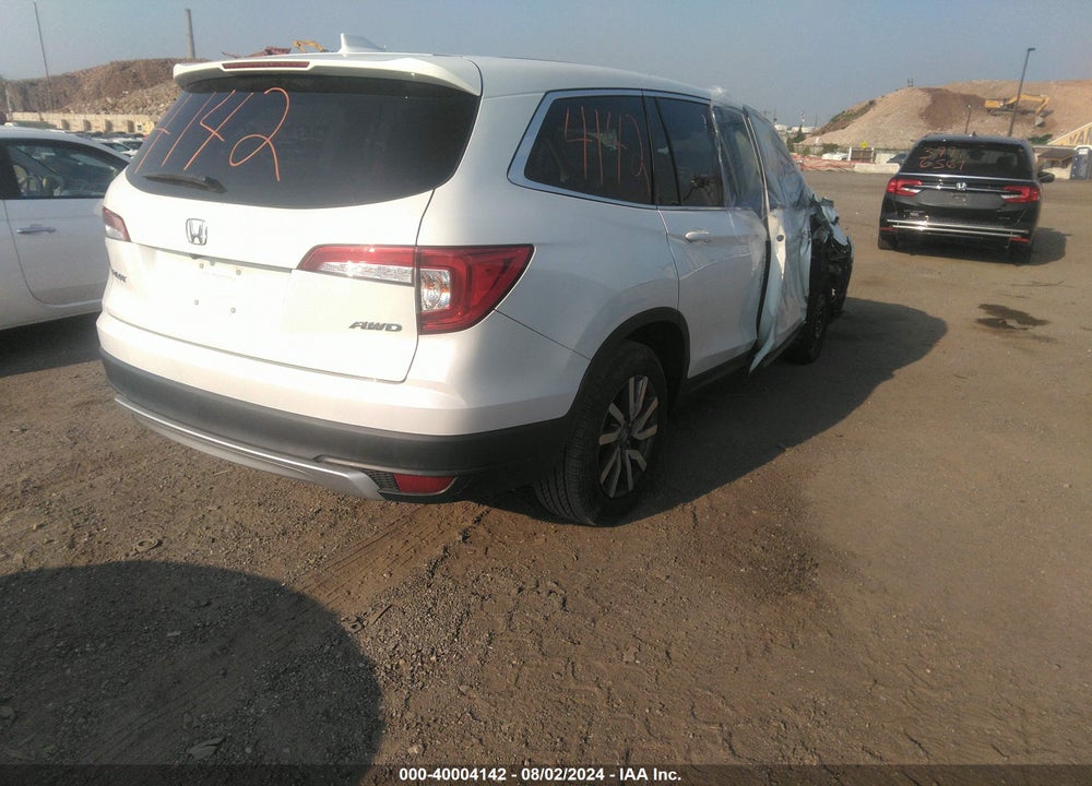 2021 HONDA PILOT AWD EX VIN: 5FNYF6H34MB082678