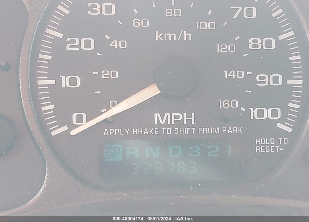 2002 CHEVROLET TAHOE LT VIN: 1GNEK13Z02J321654