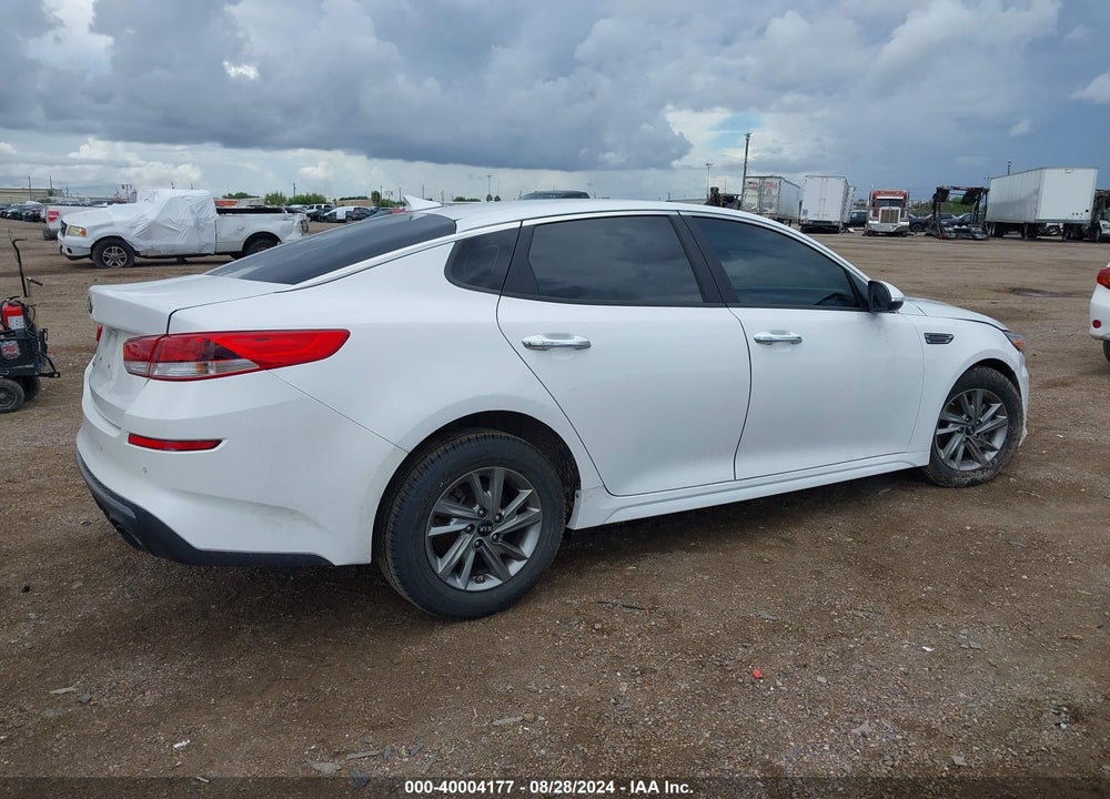 2019 KIA OPTIMA LX VIN: 5XXGT4L31KG294285