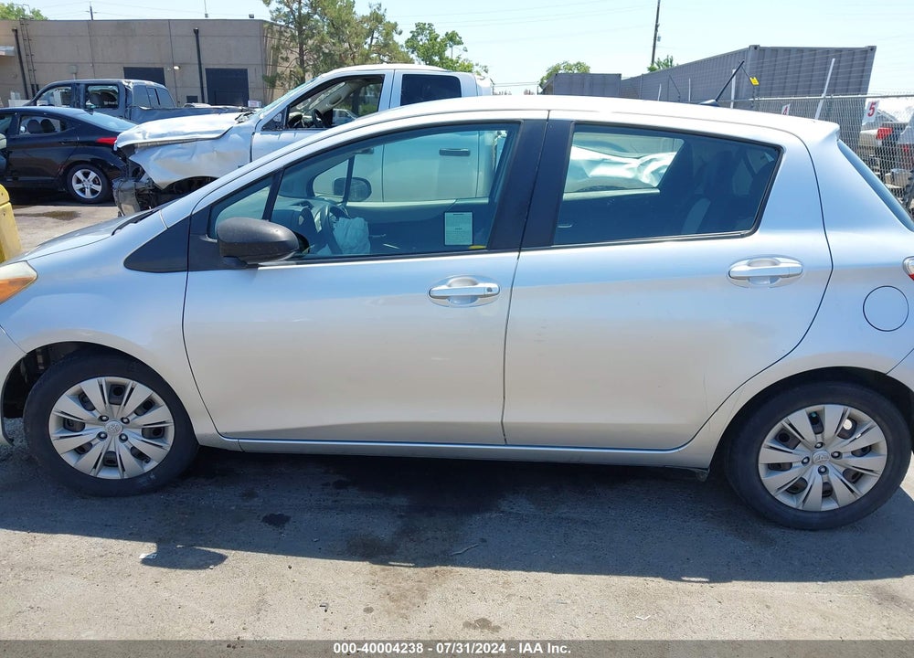 2012 TOYOTA YARIS LE VIN: JTDKTUD3XCD502944
