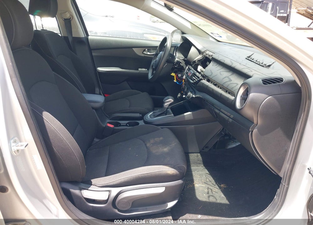 2021 KIA FORTE LXS VIN: 3KPF24AD7ME348887