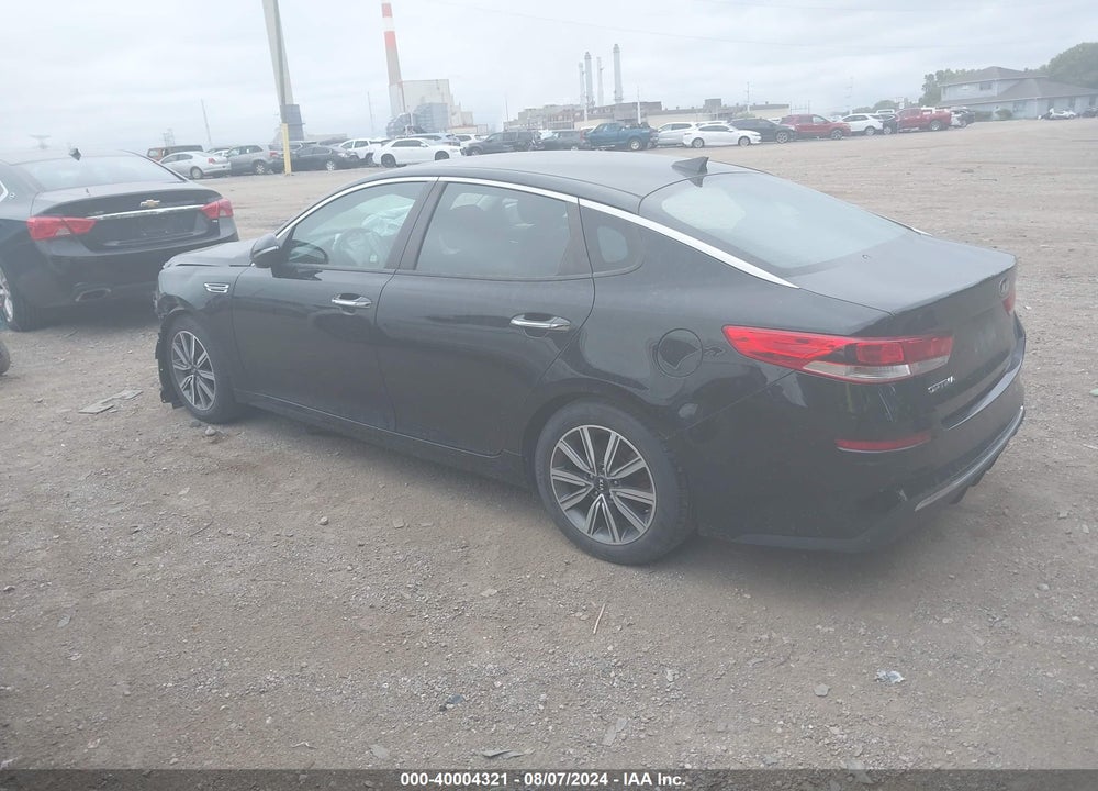 2019 KIA OPTIMA LX VIN: 5XXGT4L31KG354520