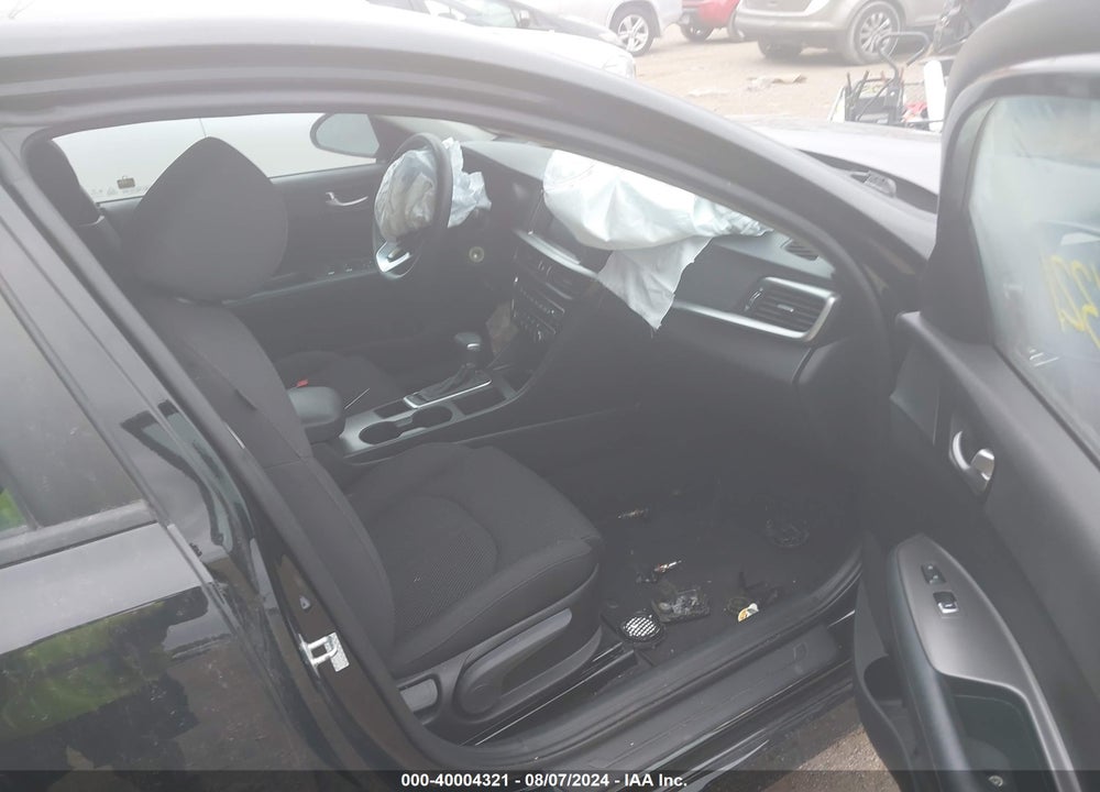 2019 KIA OPTIMA LX VIN: 5XXGT4L31KG354520