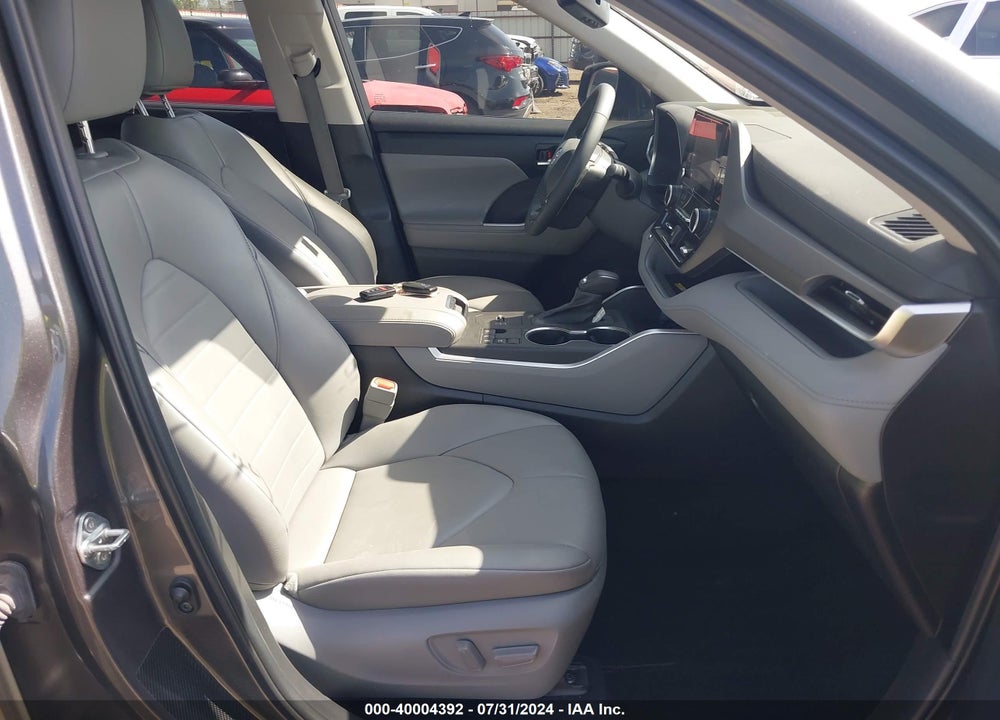 2023 TOYOTA HIGHLANDER HYBRID XLE VIN: 5TDKARAH3PS517623