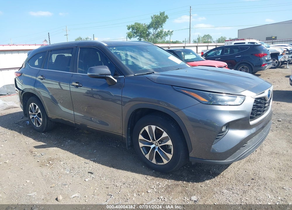 2023 TOYOTA HIGHLANDER HYBRID XLE VIN: 5TDKARAH3PS517623