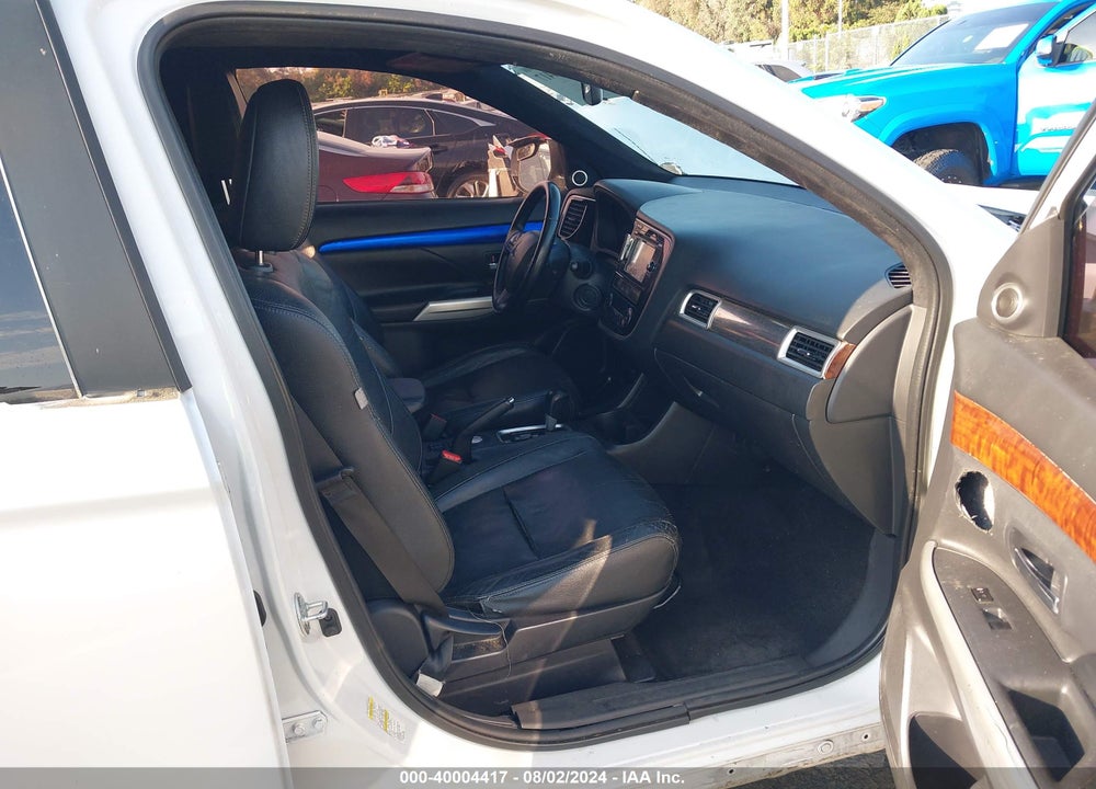 2014 MITSUBISHI OUTLANDER SE VIN: JA4AD3A3XEZ004881