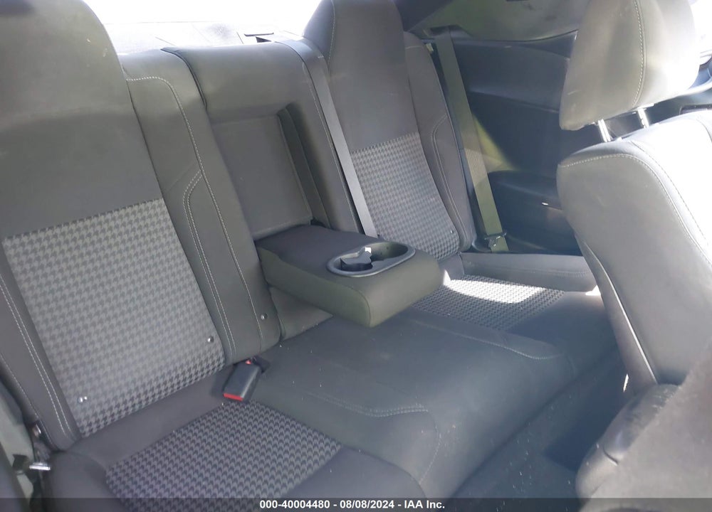 2019 DODGE CHALLENGER SXT VIN: 2C3CDZAG5KH684449