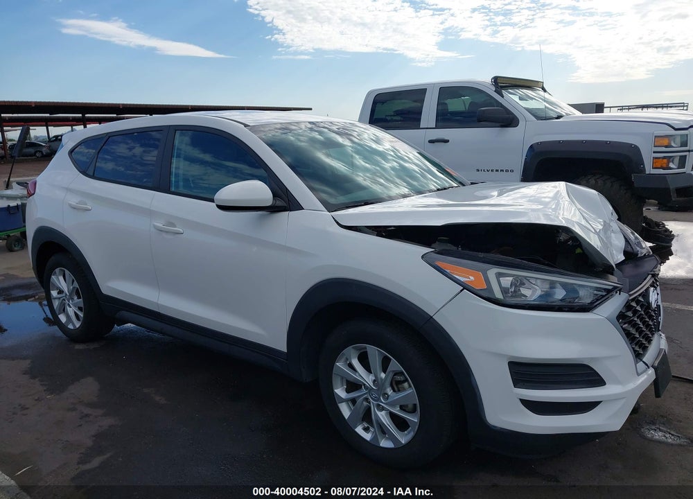 2020 HYUNDAI TUCSON SE VIN: KM8J23A49LU160887