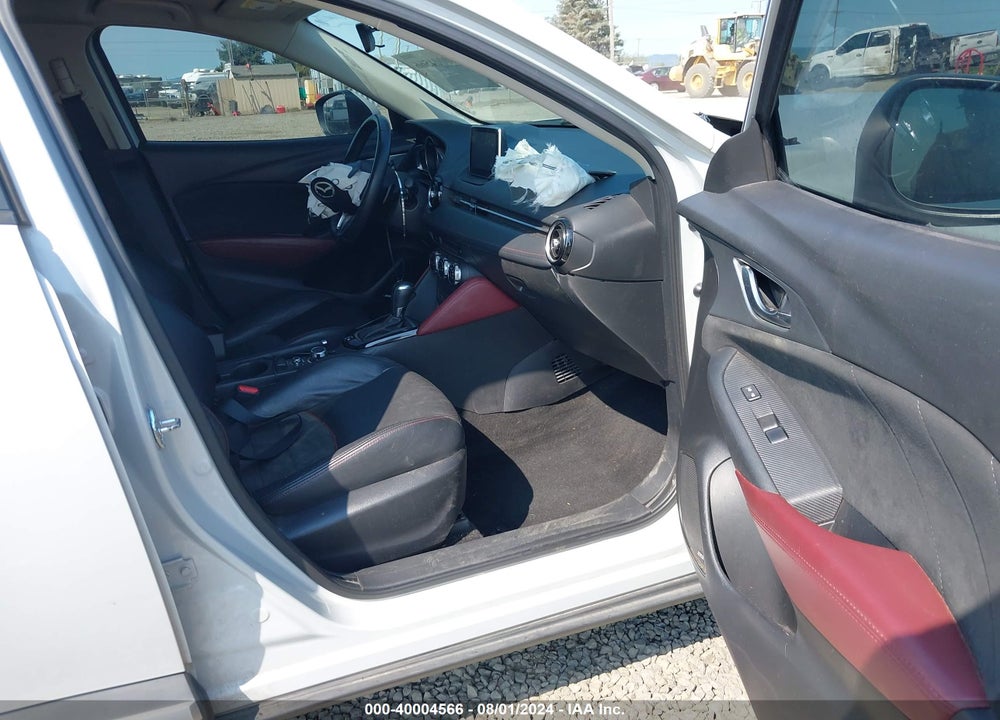 2016 MAZDA CX-3 GRAND TOURING VIN: JM1DKBD78G0116068