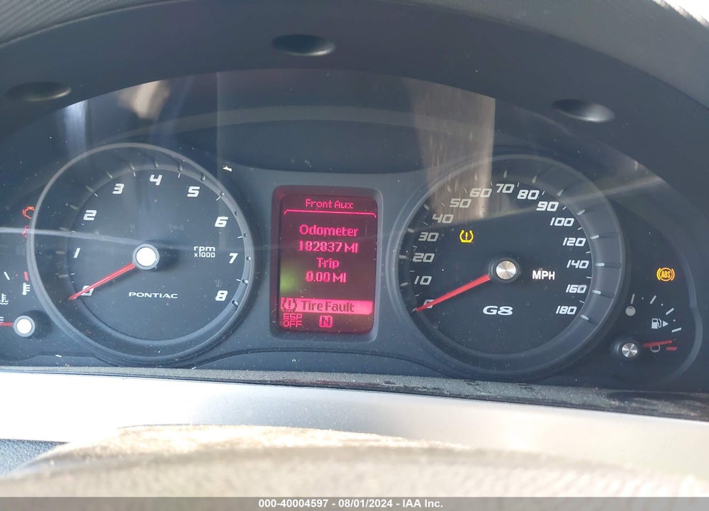 2009 PONTIAC G8 VIN: 6G2ER57789L190709