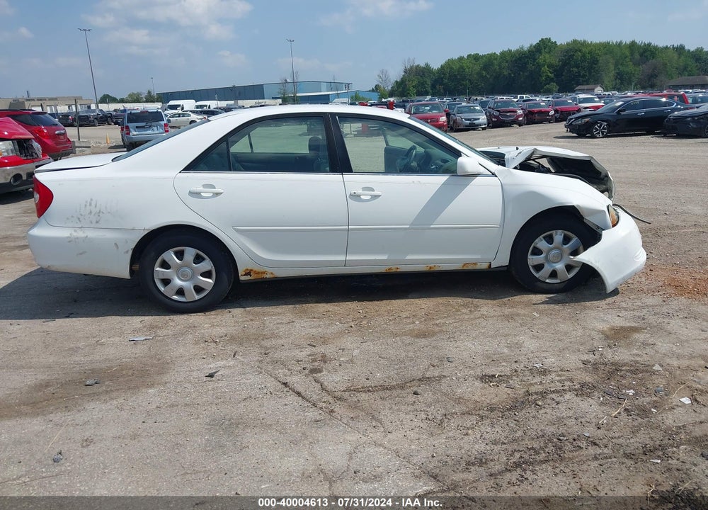 2004 TOYOTA CAMRY LE VIN: 4T1BE32K14U329780