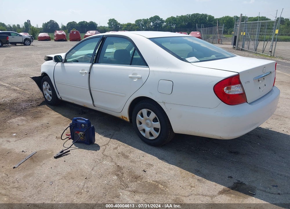 2004 TOYOTA CAMRY LE VIN: 4T1BE32K14U329780
