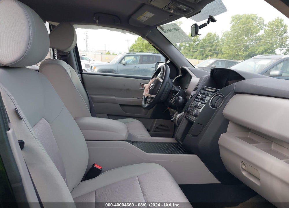 2015 HONDA PILOT VIN: 5FNYF4H40FB062802