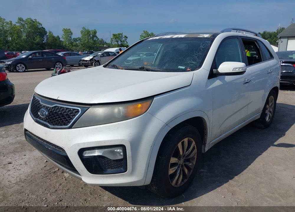 2011 KIA SORENTO SX V6 VIN: 5XYKW4A25BG149449