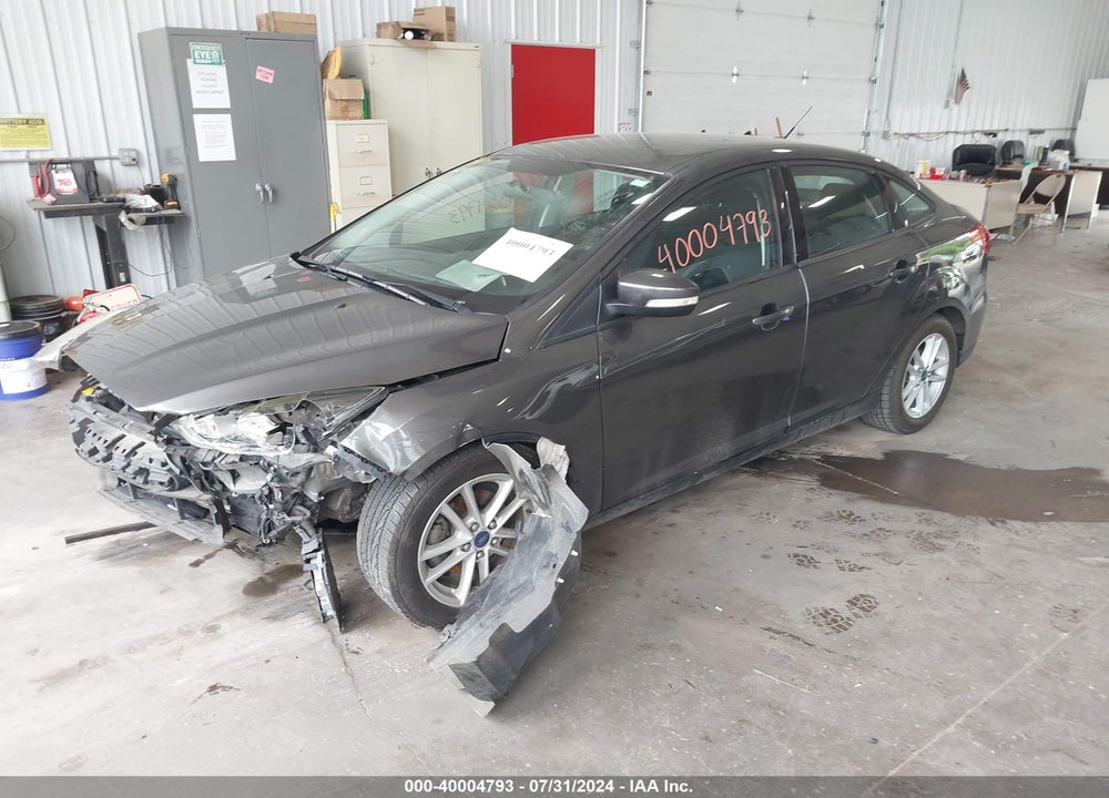 2015 FORD FOCUS SE VIN: 1FADP3F24FL240737