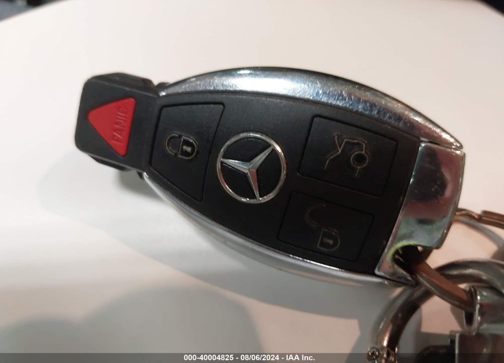 2016 MERCEDES-BENZ C 300 4MATIC/LUXURY 4MATIC/SPORT 4MATIC VIN: 55SWF4KB2GU106863