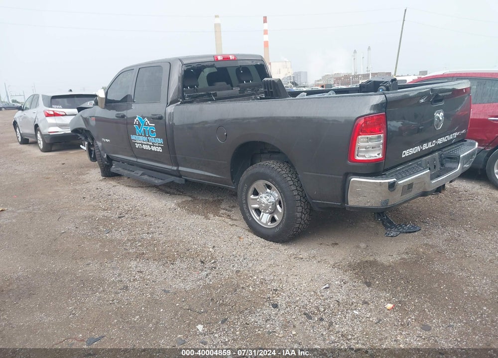 2022 RAM 2500 TRADESMAN 4X4 8' BOX VIN: 3C6UR5HJ0NG251273