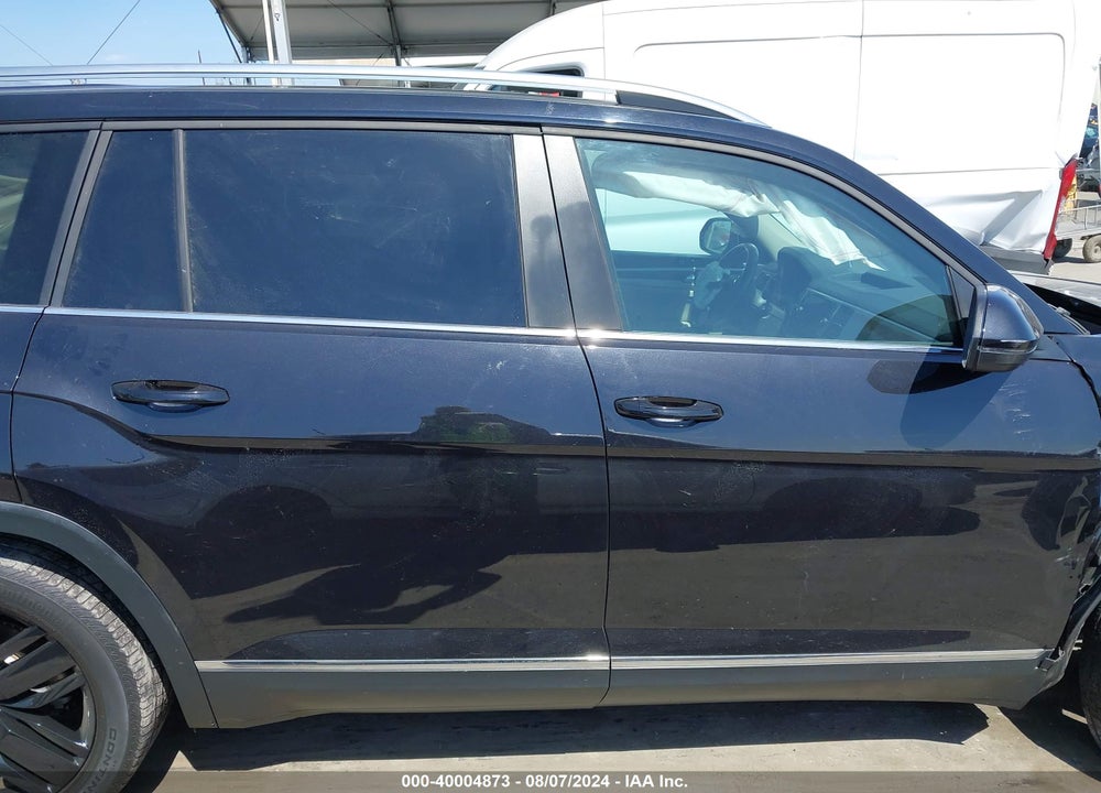2018 VOLKSWAGEN ATLAS 3.6L V6 SEL VIN: 1V2ER2CA6JC521931