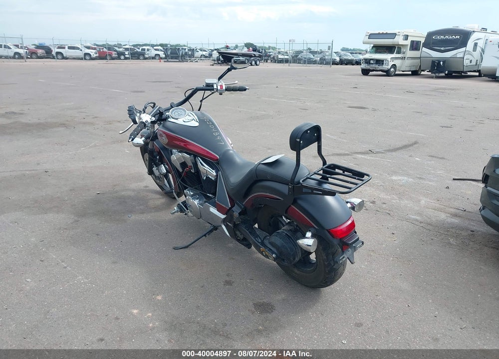 2010 HONDA VT1300 CS VIN: JH2SC6705AK000520