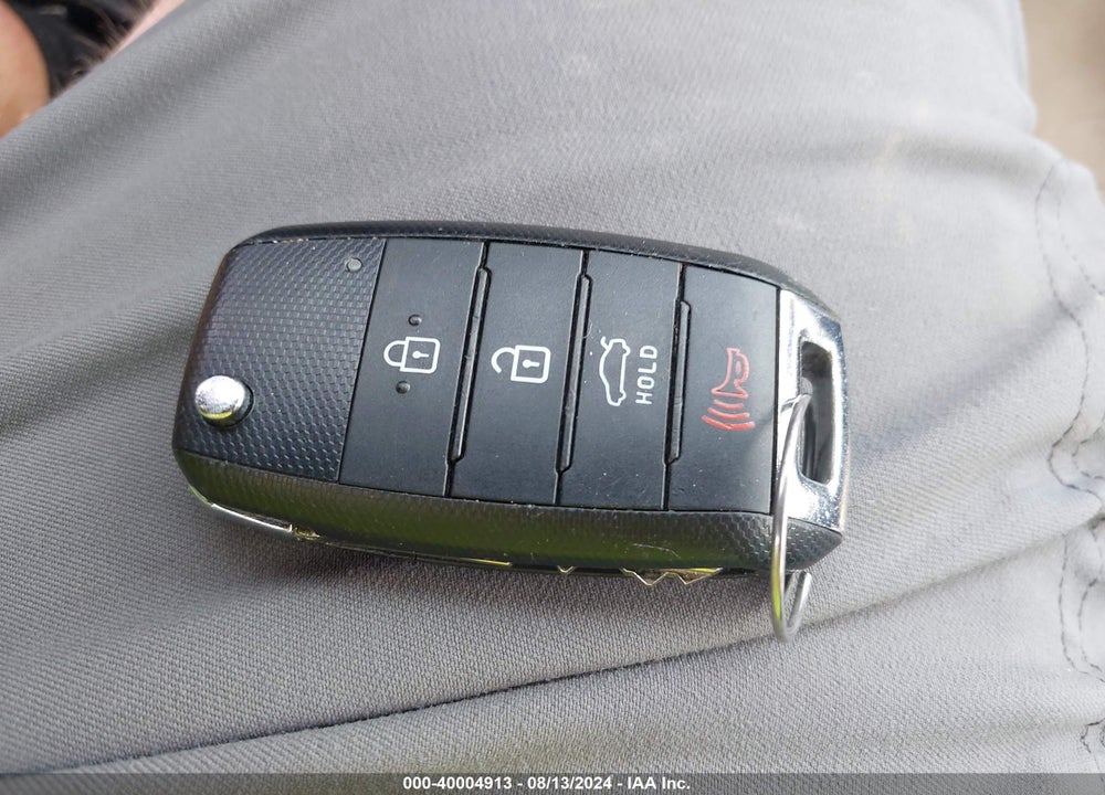 2018 KIA FORTE LX VIN: 3KPFK4A77JE282251