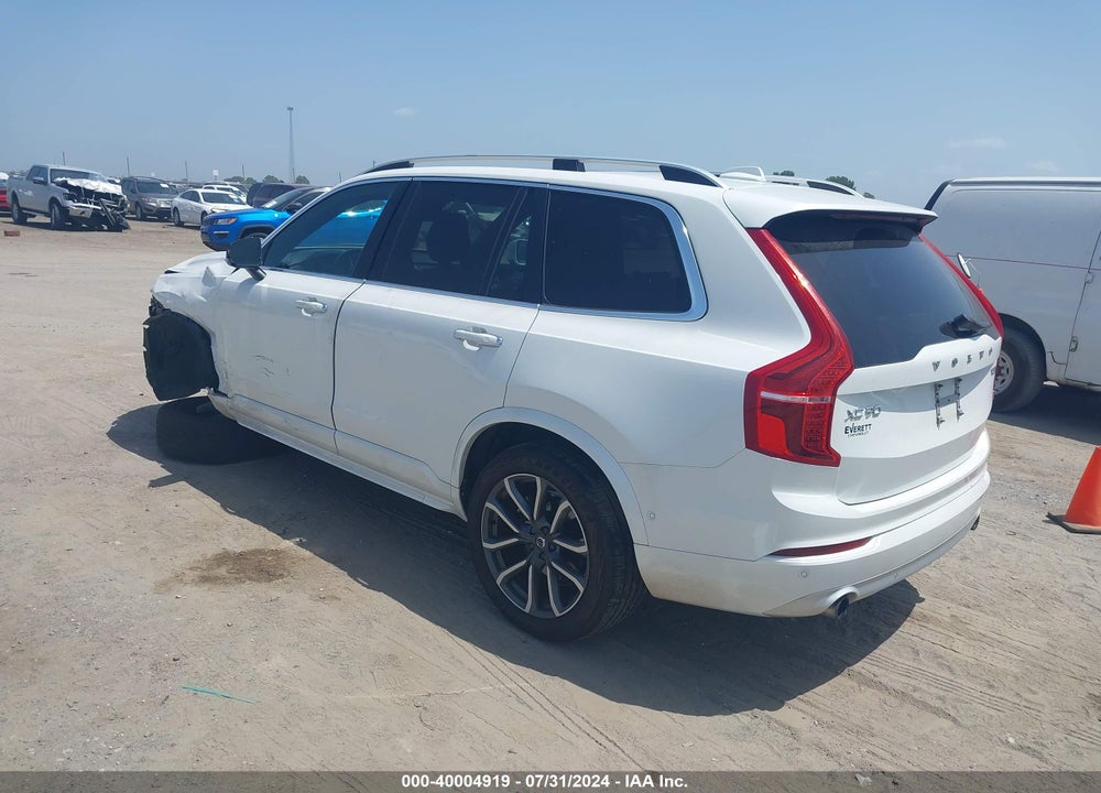 2018 VOLVO XC90 T5 MOMENTUM VIN: YV4102PK4J1361425