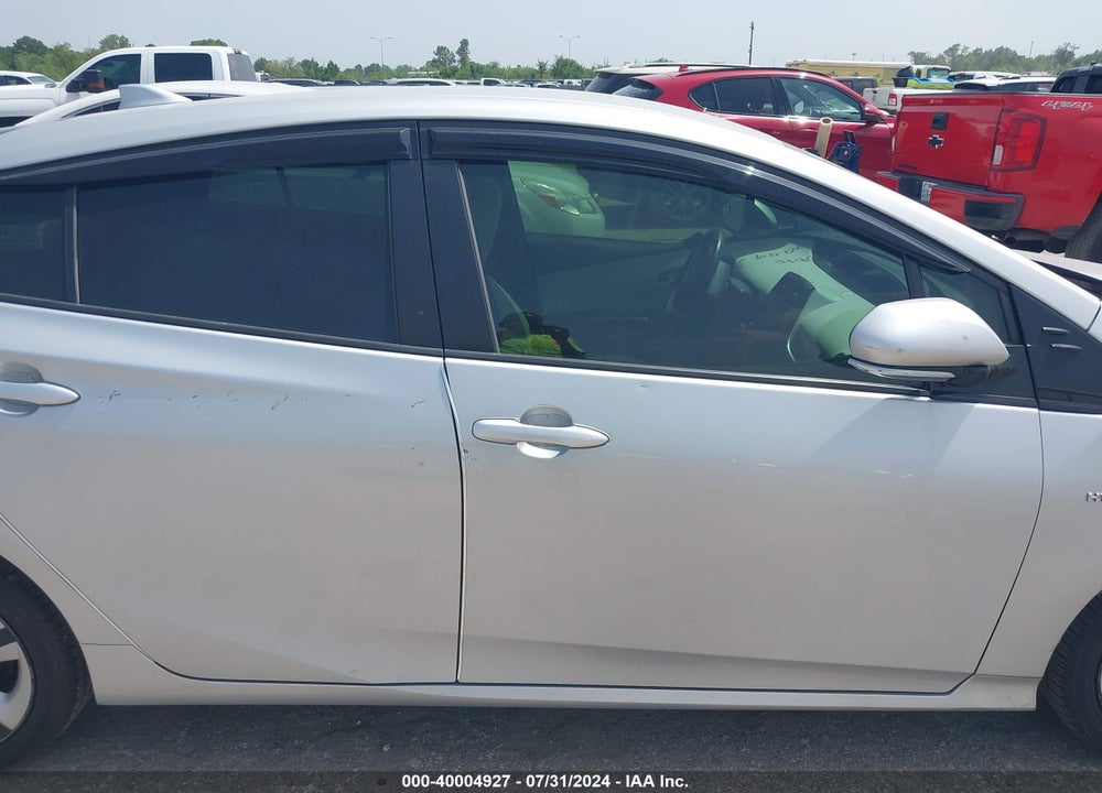 2016 TOYOTA PRIUS THREE TOURING VIN: JTDKARFU2G3526773