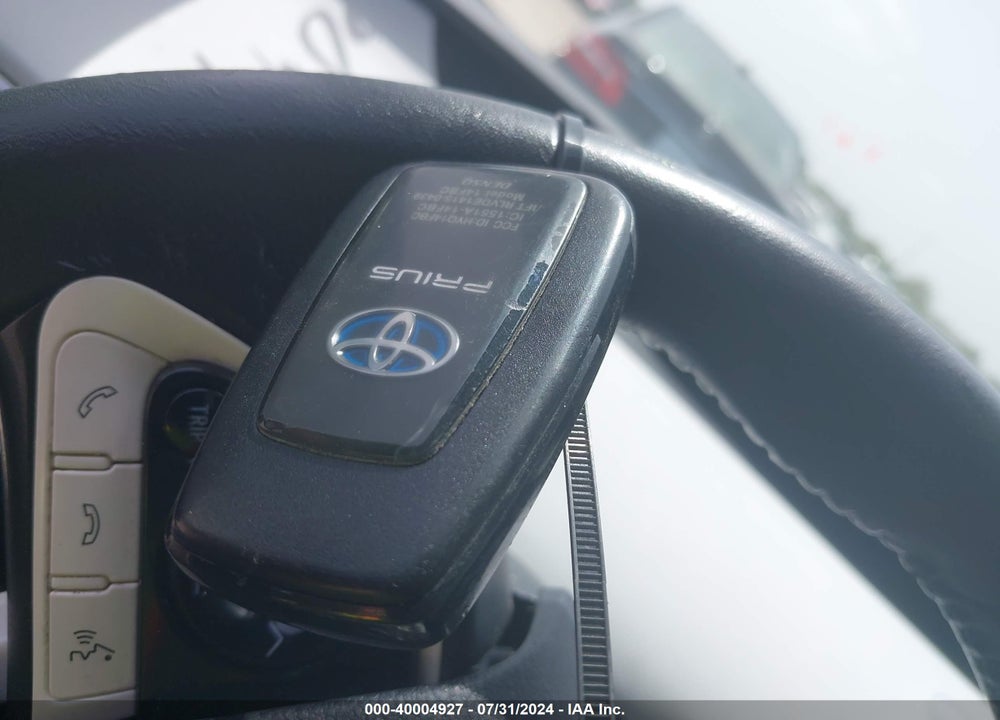2016 TOYOTA PRIUS THREE TOURING VIN: JTDKARFU2G3526773